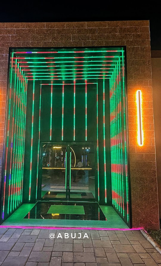 Kreeks and krooks Abuja